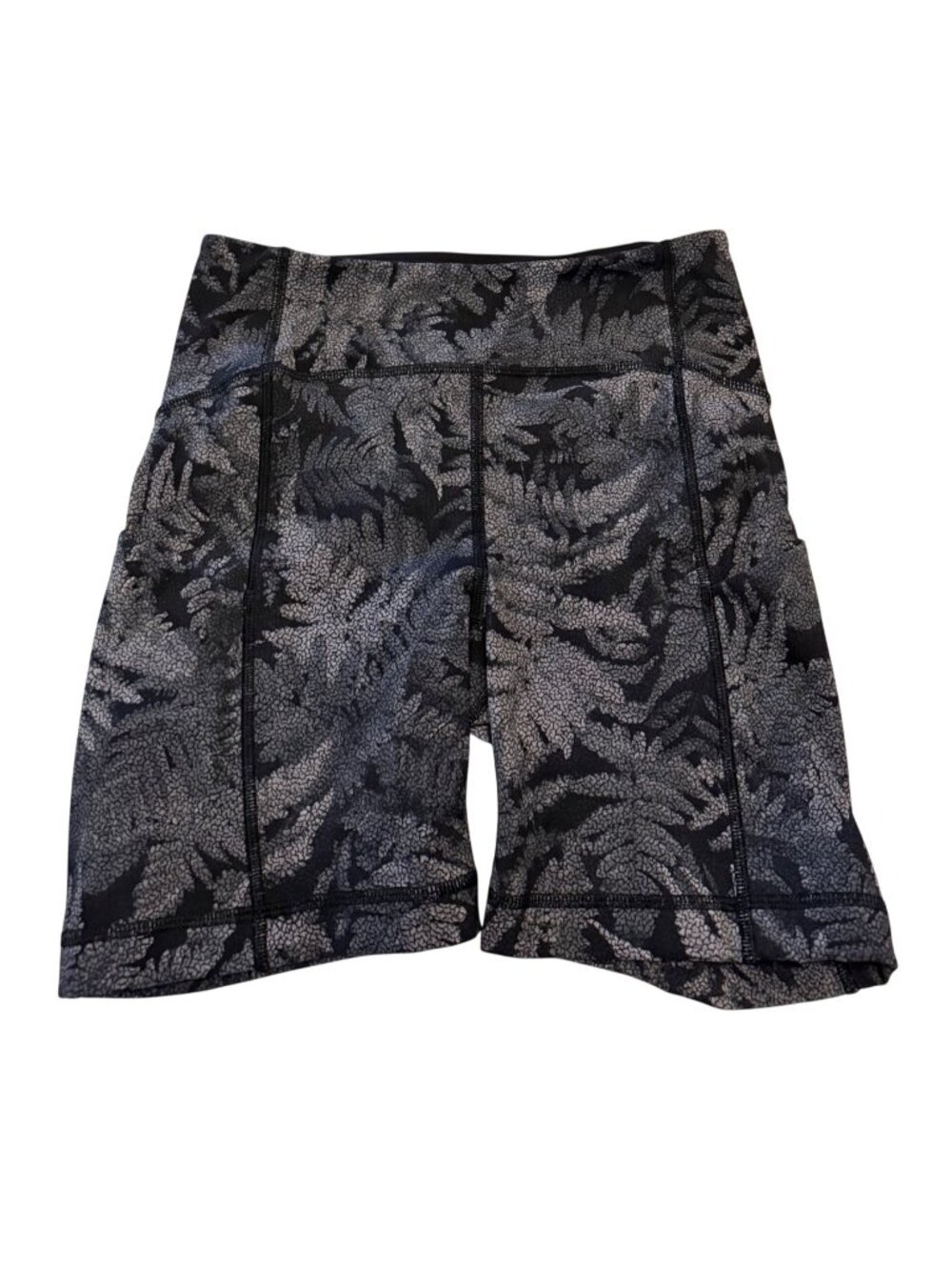 Lululemon Sole Training Shorts w/Black & Gray Botanical Print Women Size 2/6"